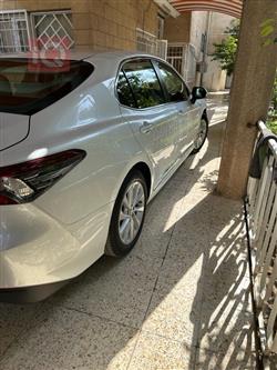 تۆیۆتا کامری